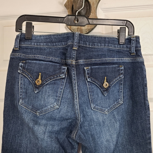 (877) Simply Vera by Vera Wang Woman's Boot Cut Jeans, Size: 4 Color: Blue - Picture 11 of 15